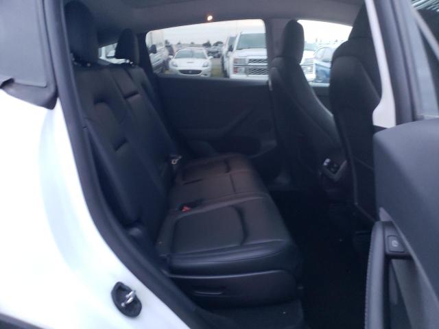 2024 TESLA MODEL Y - 7SAYGAEE9RF099721