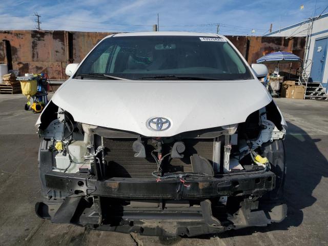2017 TOYOTA SIENNA SE 5TDXZ3DC1HS773336