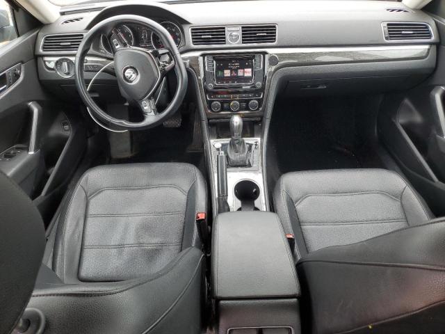 2017 VOLKSWAGEN PASSAT SE - 1VWBT7A33HC011826