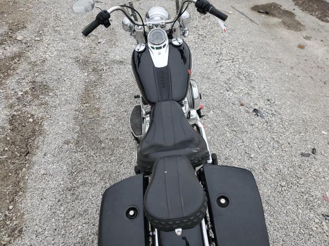 2020 HARLEY-DAVIDSON FLHC 1HD1YAJ16LB012185