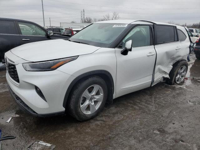 TOYOTA HIGHLANDER