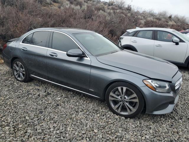 Vin: 55swf4jb0hu232920, lot: 45606865, mercedes-benz c-class 300 20174