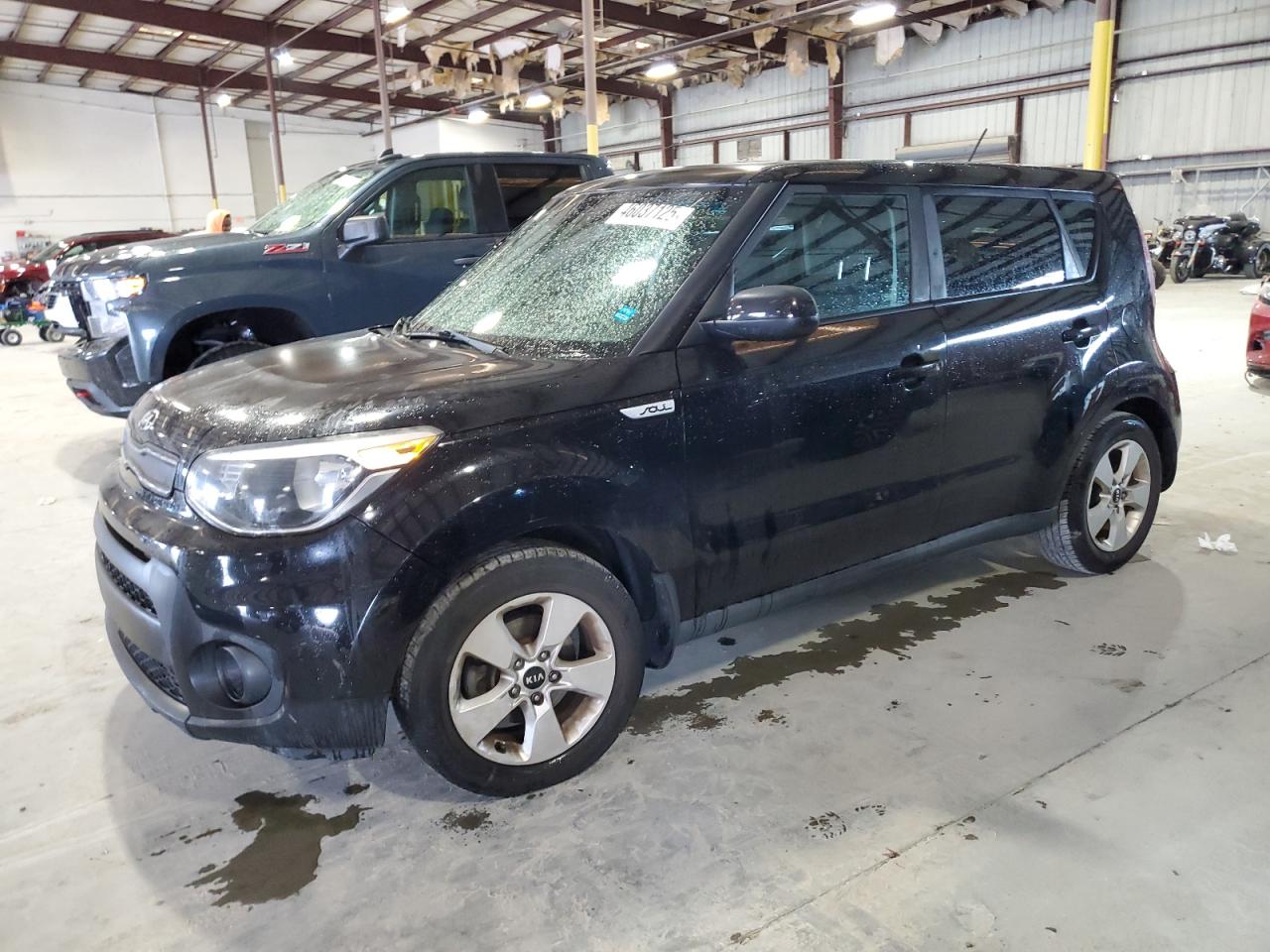 KNDJN2A24H7461142 KIA SOUL 2017