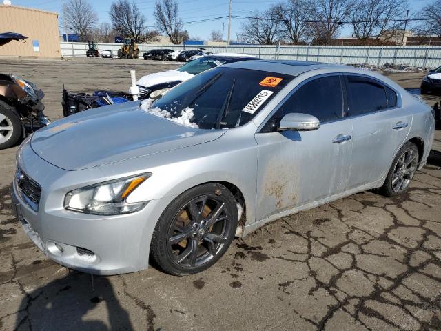 NISSAN MAXIMA S