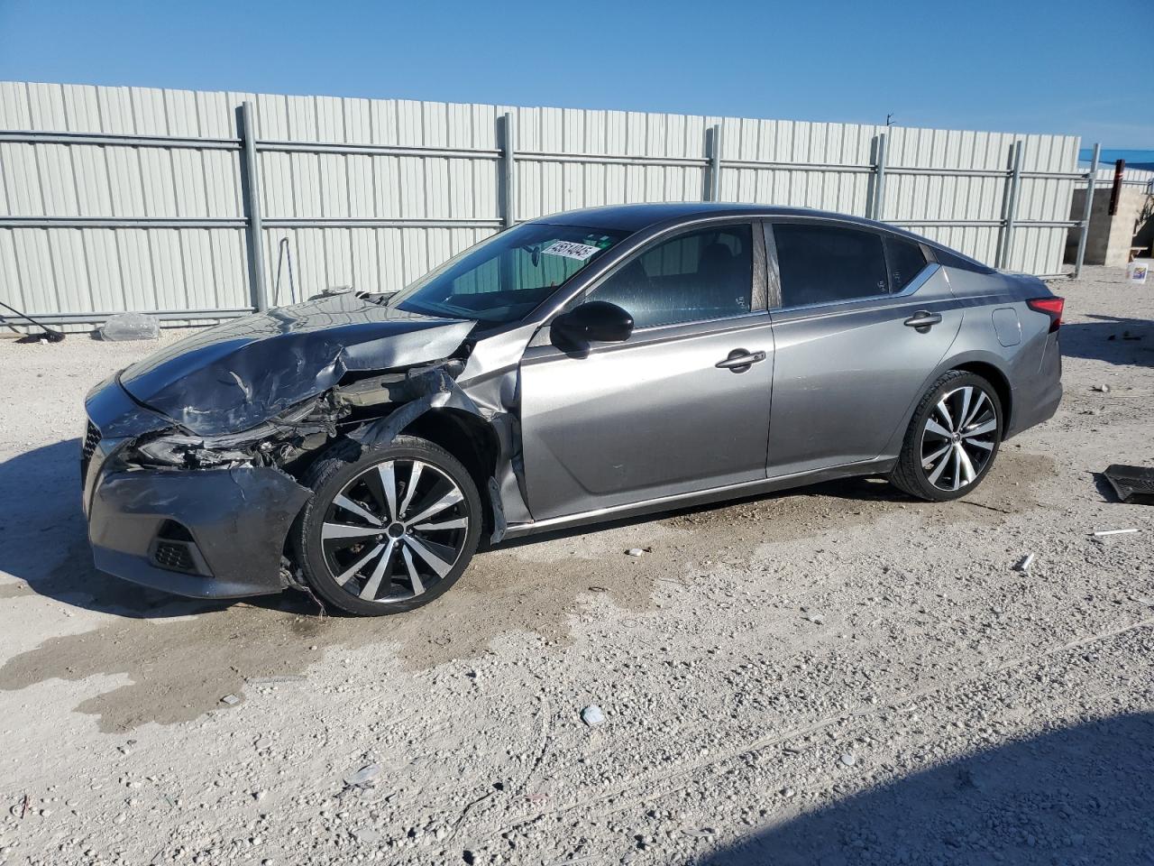 NISSAN ALTIMA SR