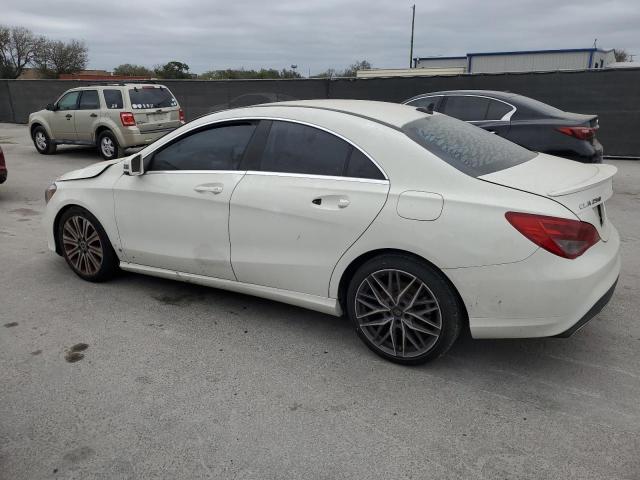 MERCEDES-BENZ CLA 250 2018 white  gas WDDSJ4EB3JN567031 photo #3