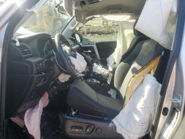 2019 TOYOTA 4RUNNER SR - JTEBU5JR1K5640677