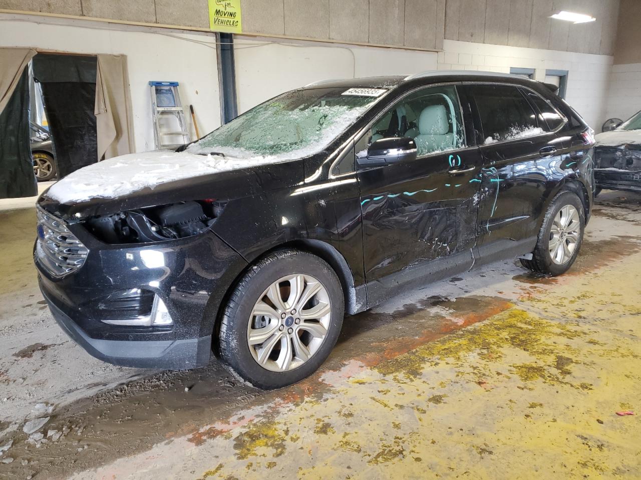 FORD EDGE TITANIUM