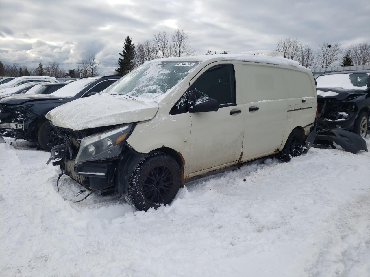 MERCEDES-BENZ METRIS