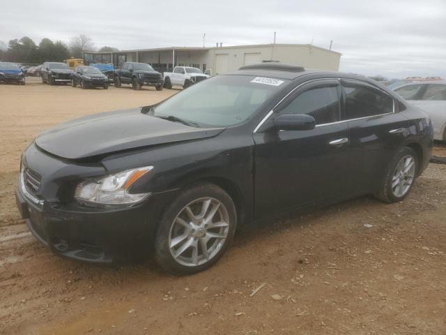 NISSAN MAXIMA S