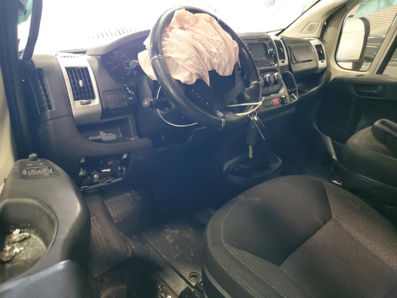 RAM PROMASTER 2500 HIGH