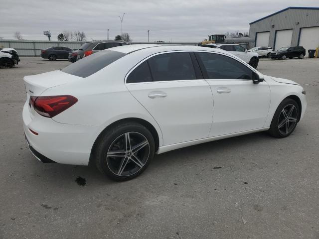 Vin: wdd3g4fb6kw000809, lot: 43753425, mercedes-benz a-class 220 4matic 20193