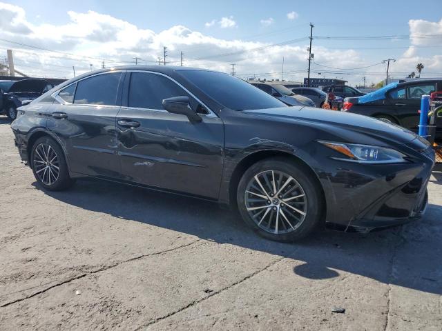 Vin: 58ada1c1xpu030302, lot: 44734325, lexus es300 300h base 20234