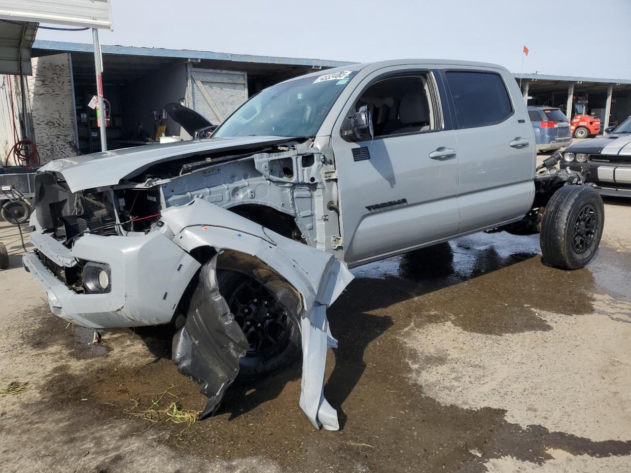 TOYOTA TACOMA DOUBLE CAB