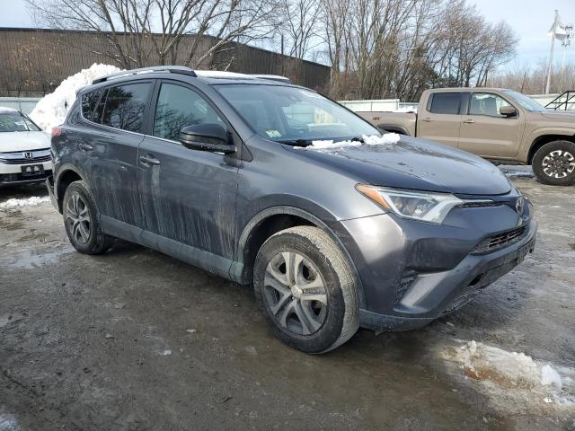 Vin: 2t3bfrevxhw660229, lot: 44762415, toyota rav4 le 20174