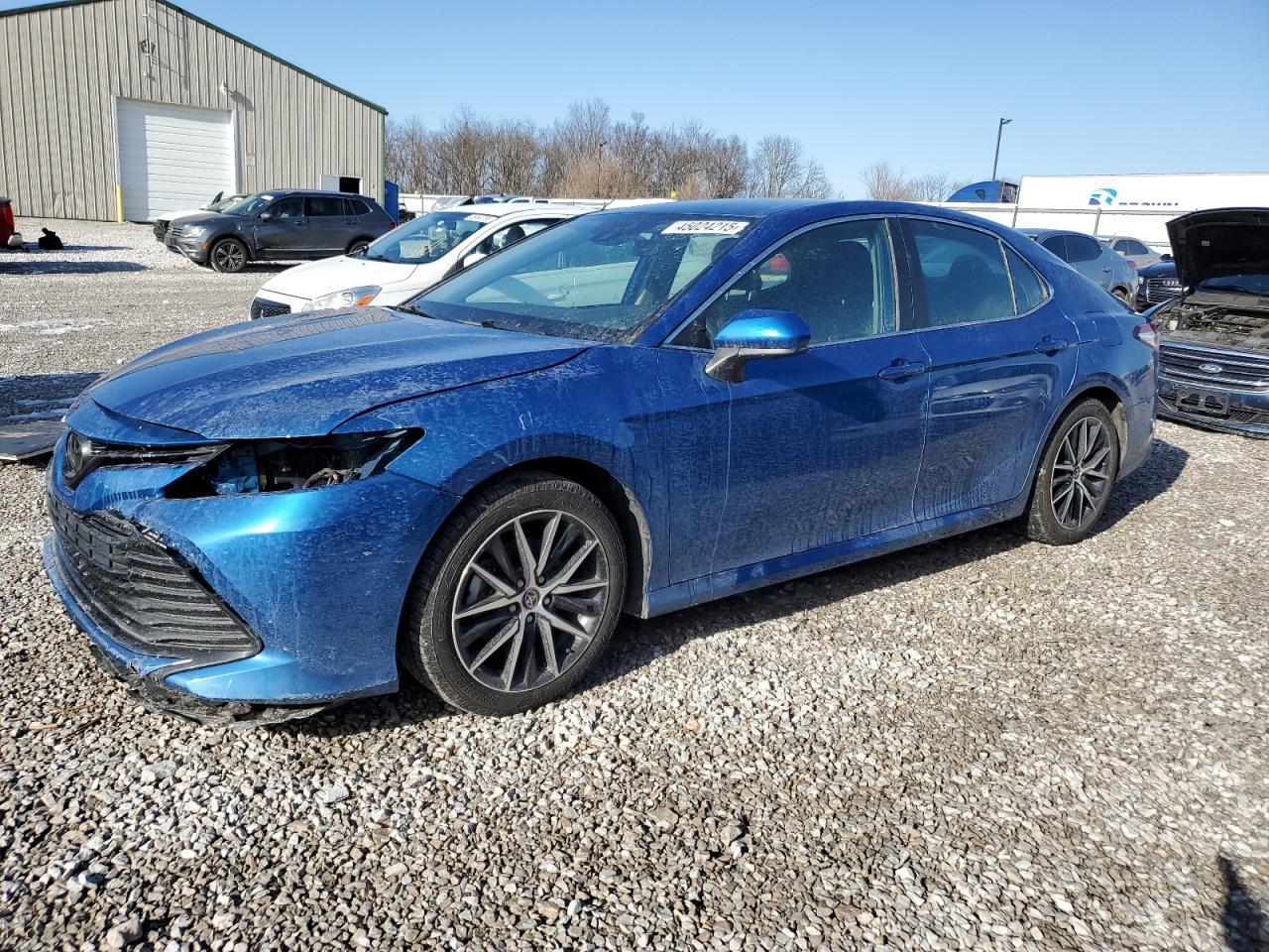 TOYOTA CAMRY LE