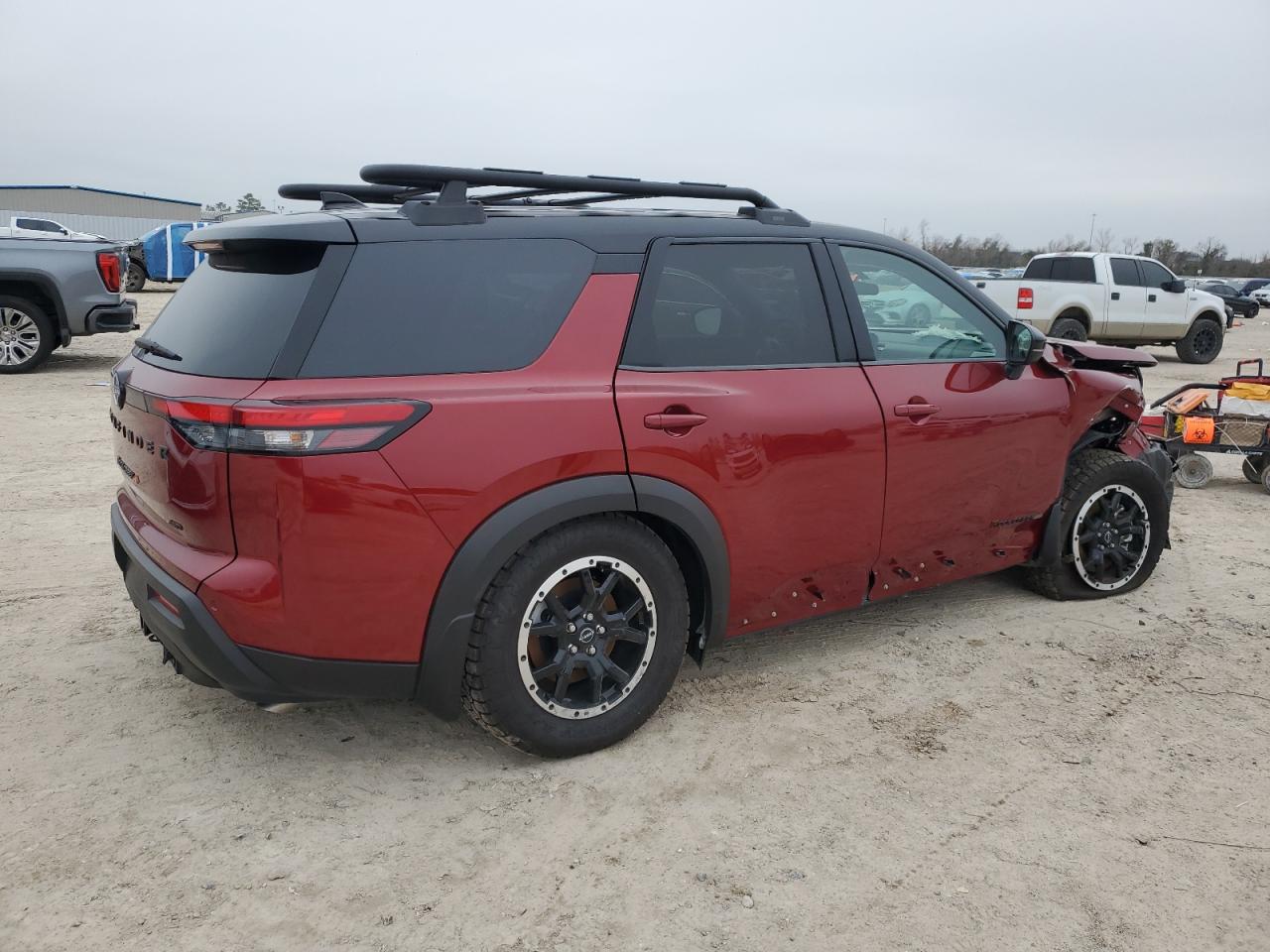 NISSAN PATHFINDER ROCK CREEK