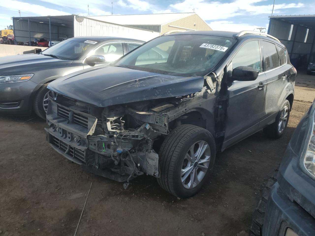 FORD ESCAPE SE