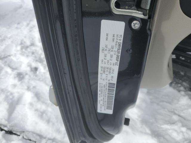 2015 CHRYSLER TOWN & COU 2C4RC1CG6FR656540