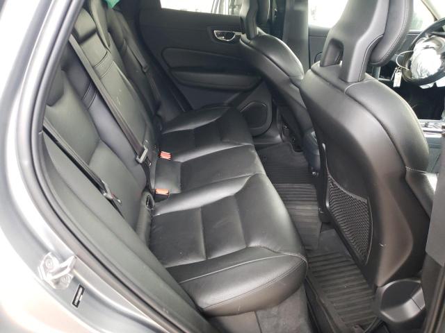 2018 VOLVO XC60 T6 LYVA22RK9JB083561
