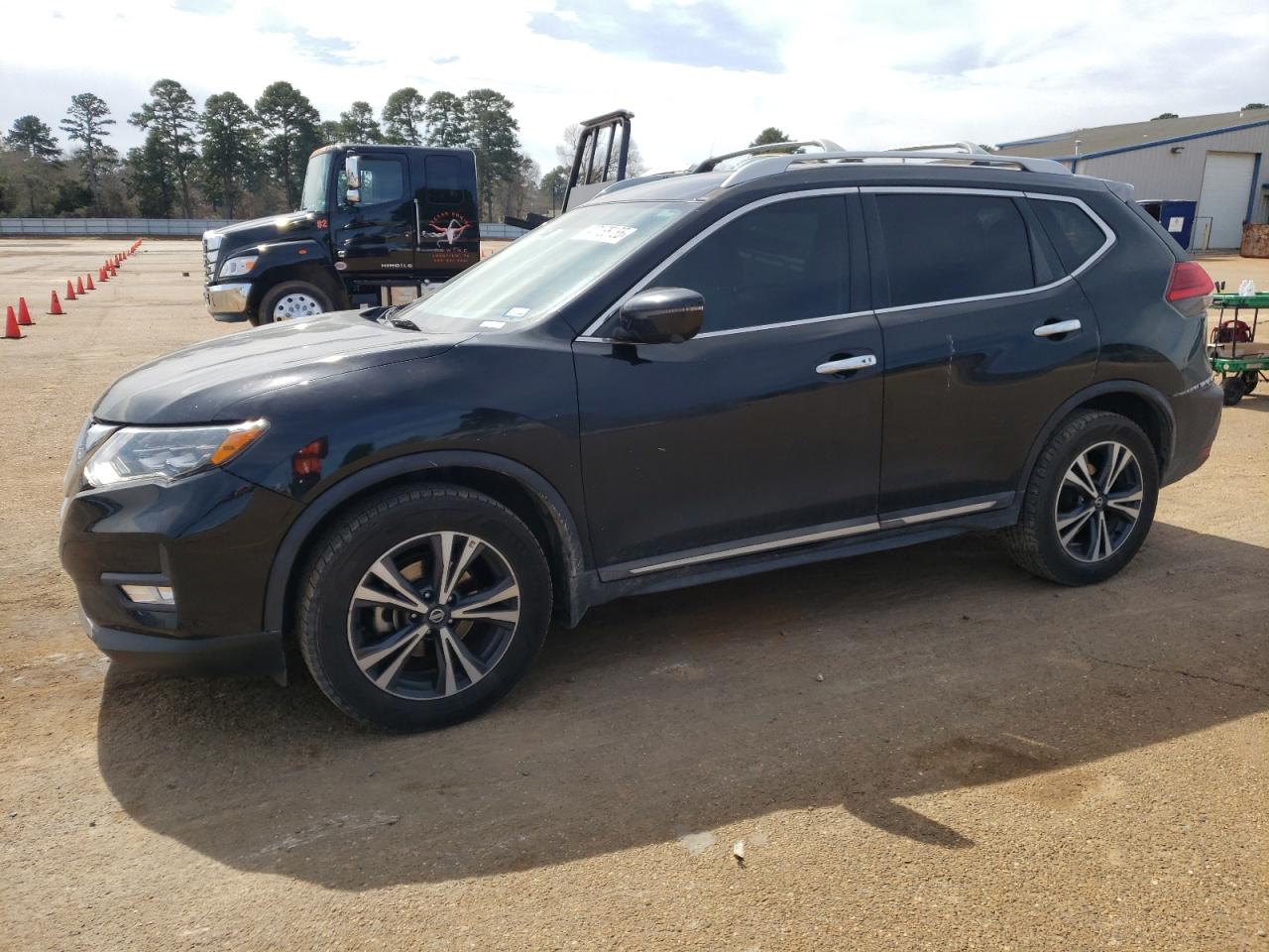 NISSAN ROGUE SV