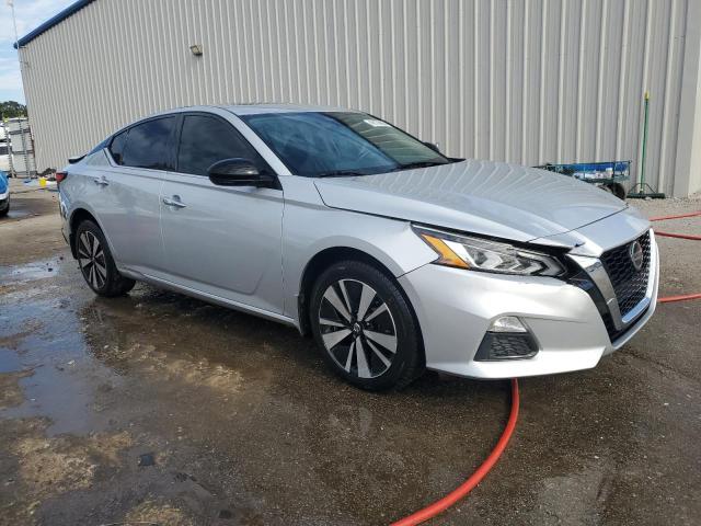 Vin: 1n4bl4dv1mn302263, lot: 46176905, nissan altima sv 20214
