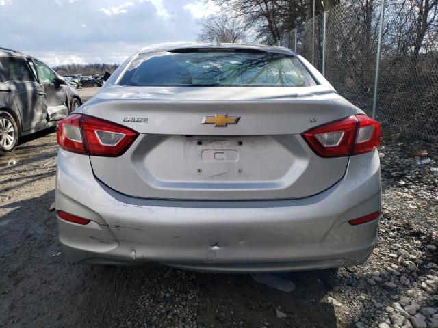2018 CHEVROLET CRUZE LT - 1G1BE5SM1J7214374