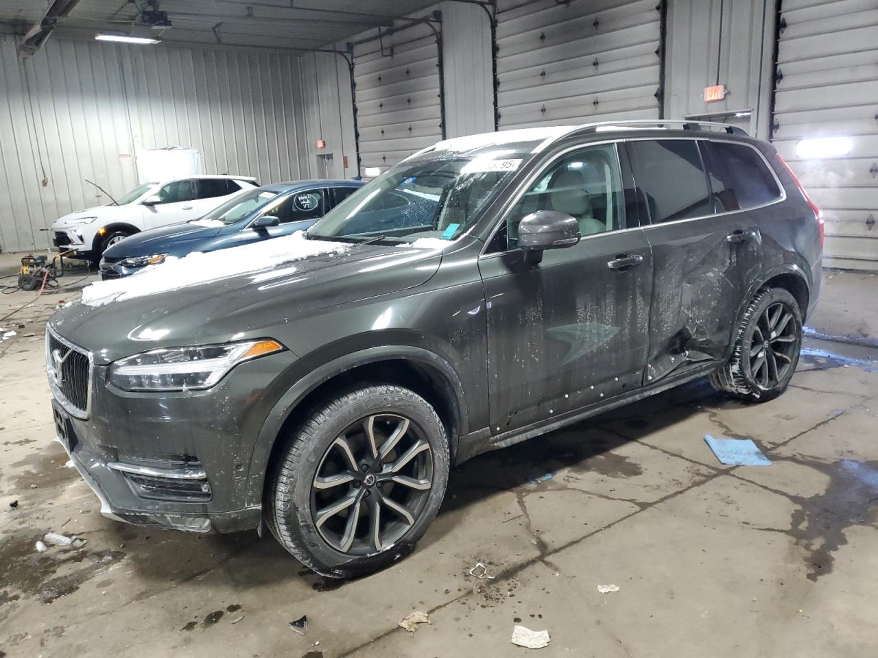  Salvage Volvo XC90