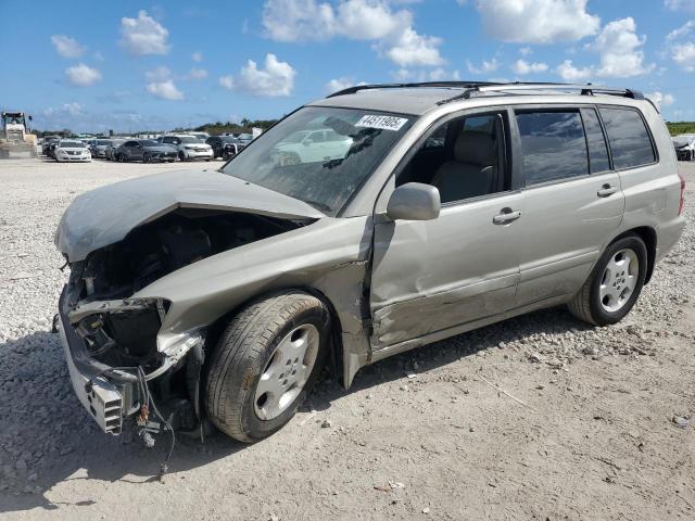 TOYOTA HIGHLANDER