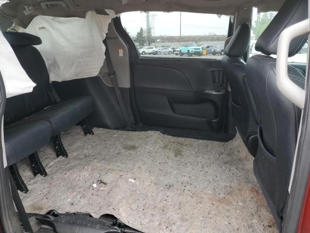 2017 TOYOTA SIENNA SE 5TDXZ3DC0HS800154