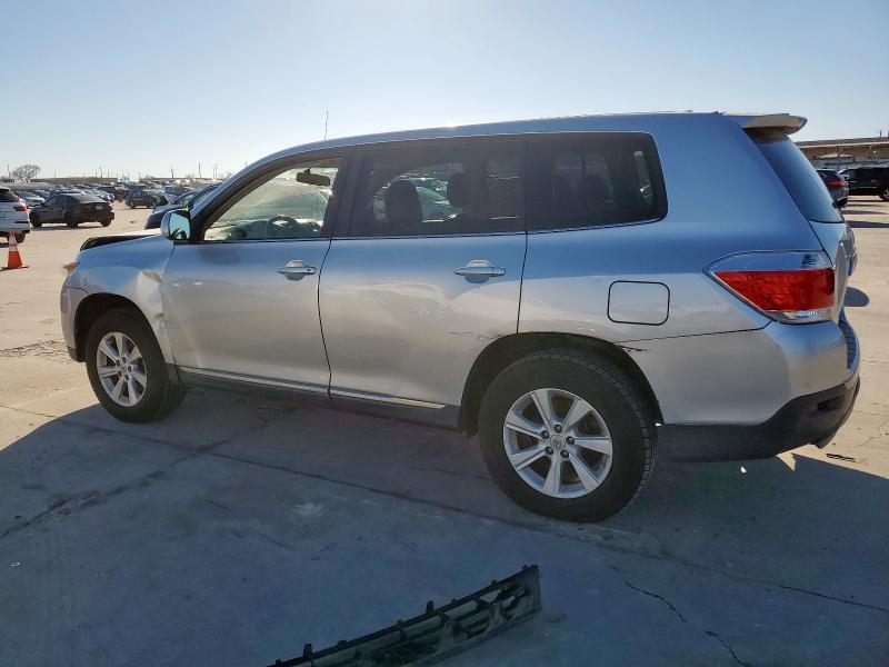 TOYOTA HIGHLANDER 2011 silver  gas 5TDZK3EH1BS029217 photo #3