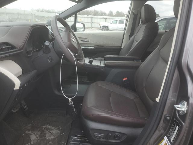 2022 TOYOTA SIENNA LIM - 5TDERKEC3NS135567