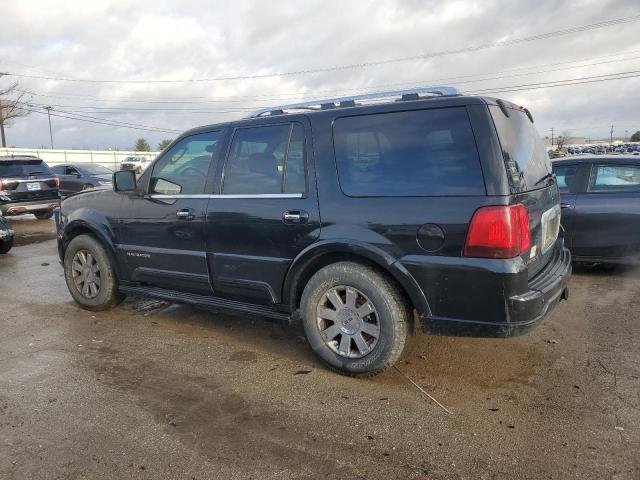 LINCOLN NAVIGATOR 2004 black 4dr spor gas 5LMFU28R24LJ15449 photo #3