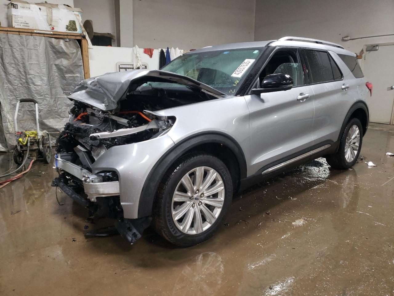 FORD EXPLORER 2021