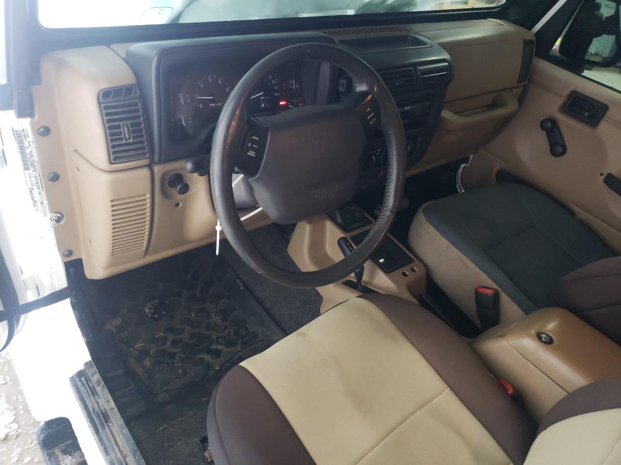 Lot #3308289179 2000 JEEP WRANGLER