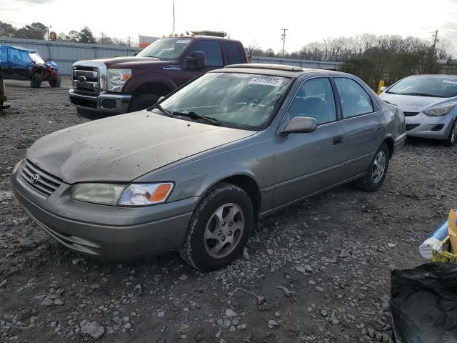 TOYOTA CAMRY CE