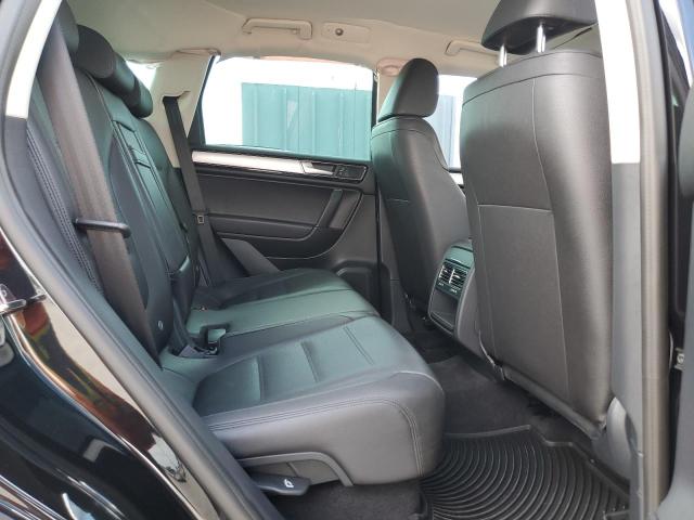 2017 VOLKSWAGEN TOUAREG SP WVGEF7BP2HD000699
