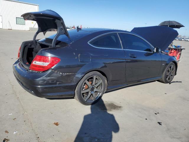 Vin: wddgj4hbxcf850685, lot: 47452765, mercedes-benz c-class 250 20123