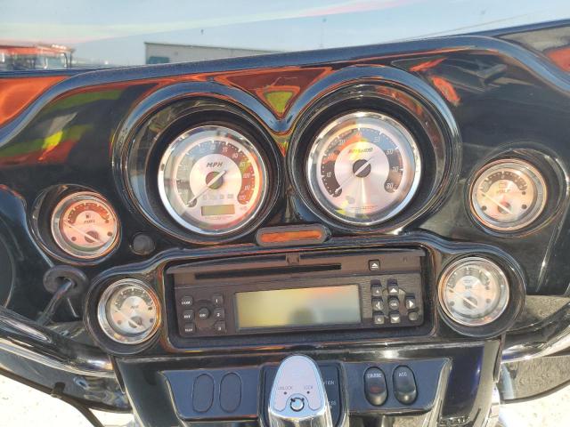 2010 HARLEY-DAVIDSON FLHXSE 1HD1PZ81XAB957158