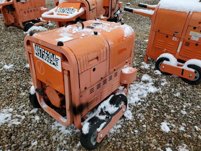 TITAN TG 7500D 2012 orange  diesel TTB01805 photo #3