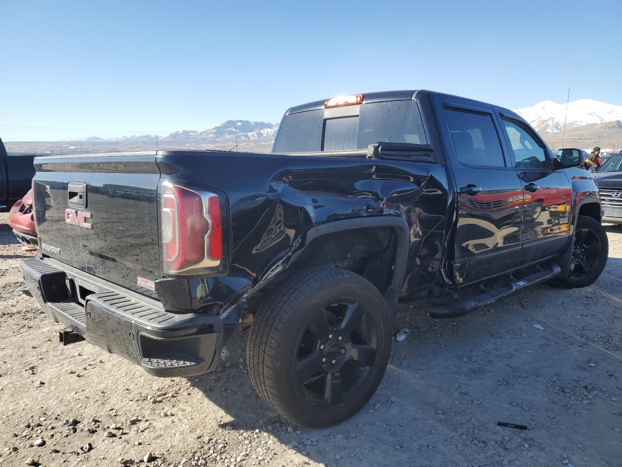 GMC SIERRA K1500 SLT