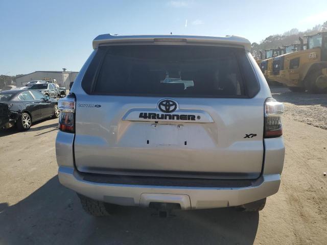 2019 TOYOTA 4RUNNER SR - JTEBU5JR1K5640677