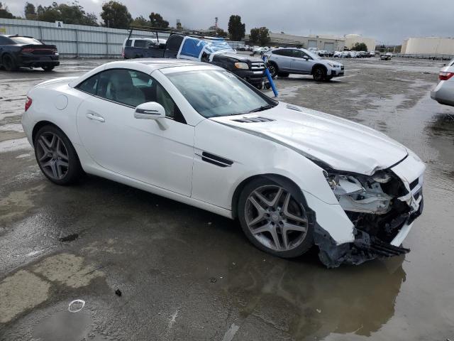 2016 MERCEDES-BENZ SLK 300 WDDPK3JA6GF118441