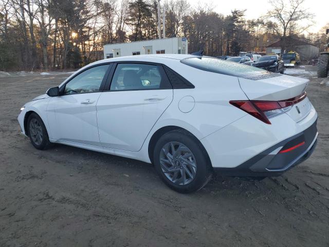 HYUNDAI ELANTRA SE 2024 white  gas KMHLM4DG4RU680230 photo #3