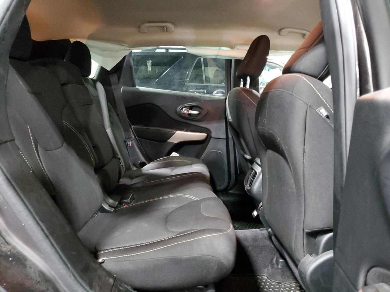 JEEP GRAND CHEROKEE LATITUDE