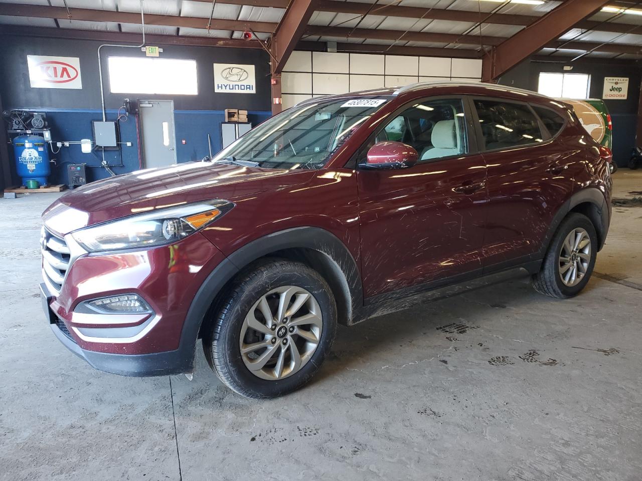  Salvage Hyundai TUCSON