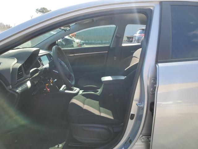 2019 HYUNDAI ELANTRA SE - 5NPD84LF0KH470911