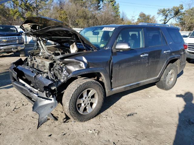 TOYOTA 4 RUNNER