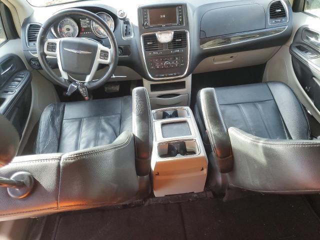 2015 CHRYSLER TOWN & COU 2C4RC1BG5FR561615