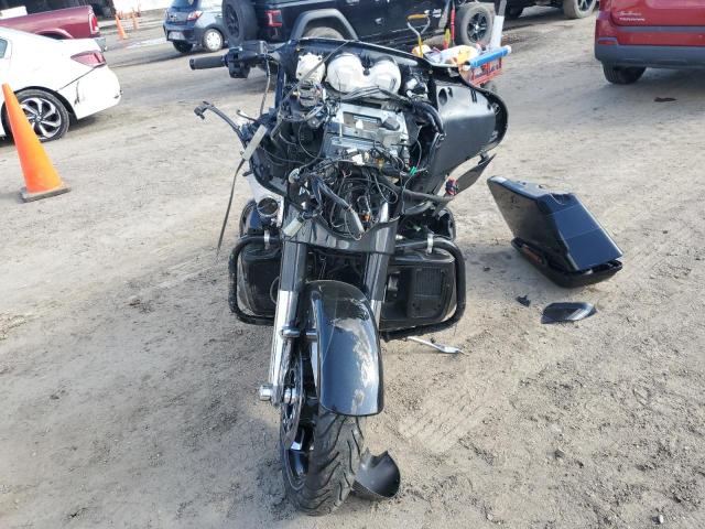 2017 HARLEY-DAVIDSON FLHXSE CVO 1HD1PXF13HB957410
